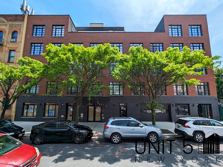 388 Vernon Ave #204 — Photo 9