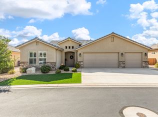 1365 W Silk Berry Dr, St George, UT 84790