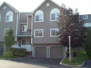 99 Eagle Ridge Way, Nanuet, NY 10954