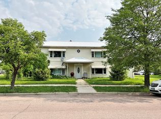 612 E 11th Ave #1, Mitchell, SD 57301