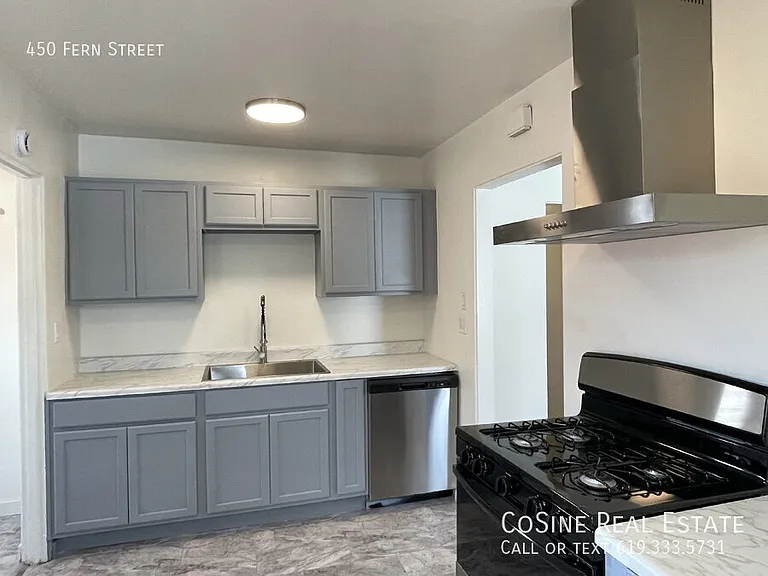 450 Fern St — Photo 6