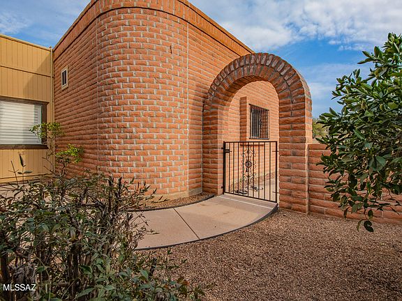 5th image of 8770 N Coral Ridge Loop