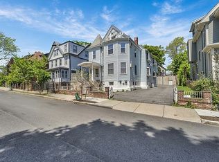 71 Berkeley St #2, Somerville, MA 02143