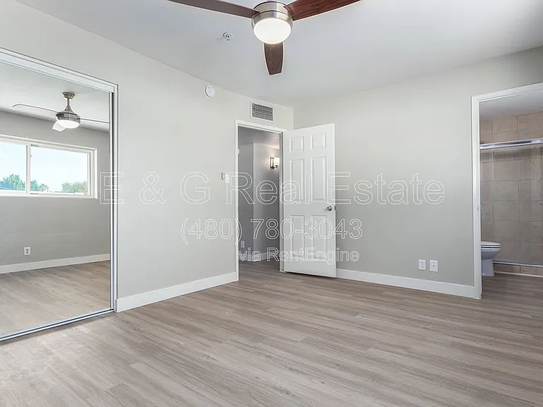 1332 N 71st St — Photo 20