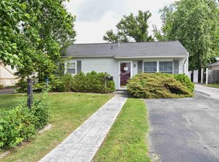621 W Mill Rd, Evansville, IN 47710