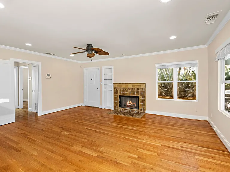 9000 Ashcroft Ave #9000 — Photo 6