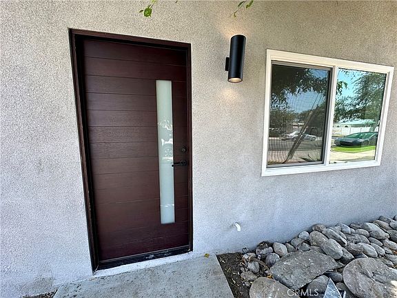 2nd image of 1944 W Valencia Dr