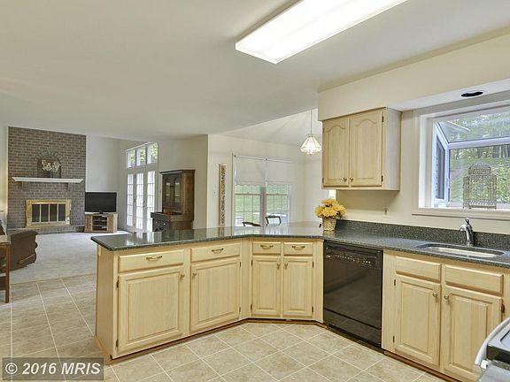 5th image of 7 Osprey Ct