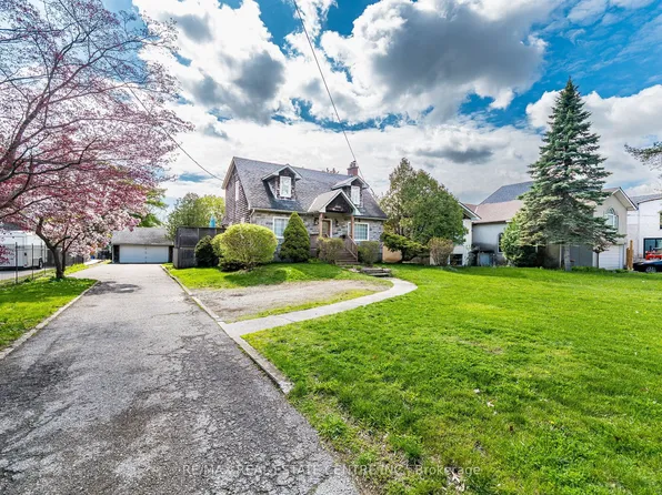 2212 Mississauga Rd, Mississauga, ON L5H 2K9