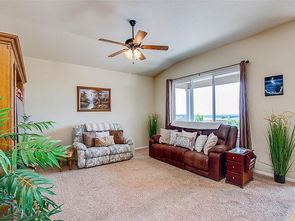 3rd image of 6167 San Mateo Dr