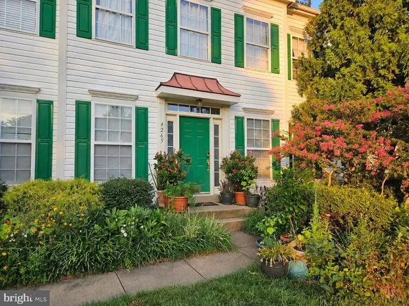 4265 Wiltshire Pl, Dumfries, VA 22025