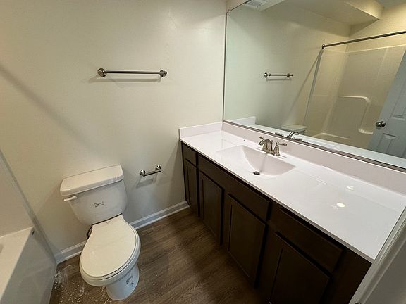3 bedroom bathroom basement_11192024