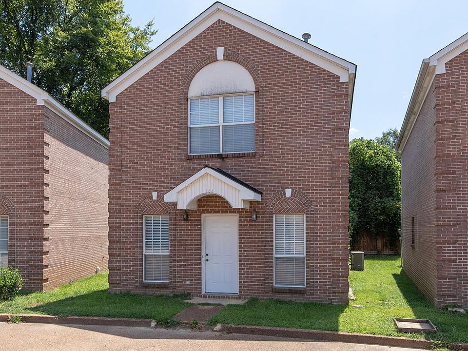 1st image of 1602 Jackson Ave W APT 119