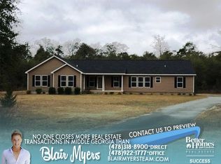 18 Ruby Rd, Hawkinsville, GA 31036