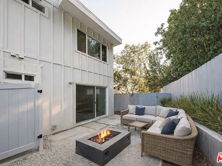 6467 Sycamore Meadows Dr — Photo 6
