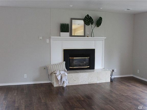 4th image of 14709 115th St Ct N