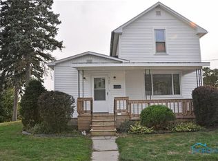 429 Pine St, Fremont, OH 43420