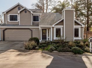 10748 N Windham Bay Cir, Fresno, CA 93730