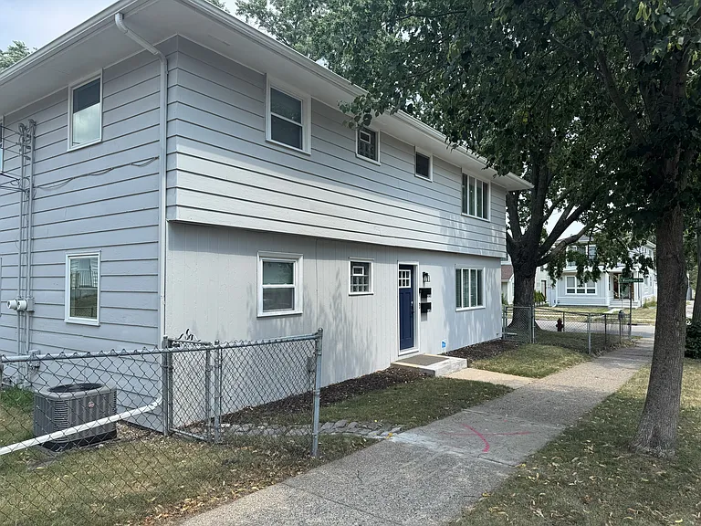 5856 Washburn Ave S — Photo 2