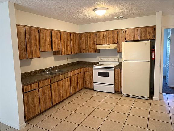 4th image of 2802 Durham St APT B