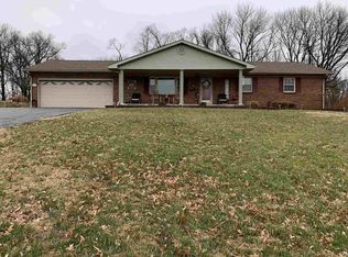 1406 Mary Lee Dr, Princeton, IN 47670