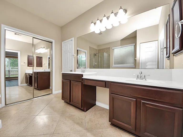 24122 Haywards Crossing Ln — Photo 29