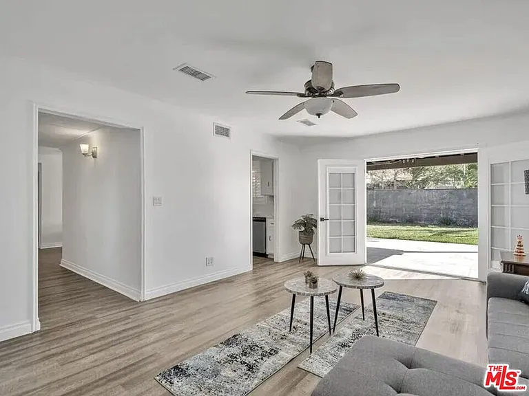 28040 Ermine Pl — Photo 11
