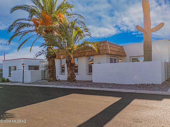 4th image of 600 E River Rd Unit C