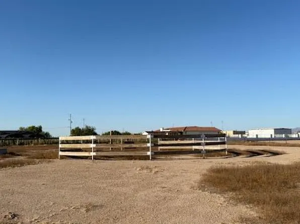 711 S 363RD Avenue #B, Tonopah, AZ 85354