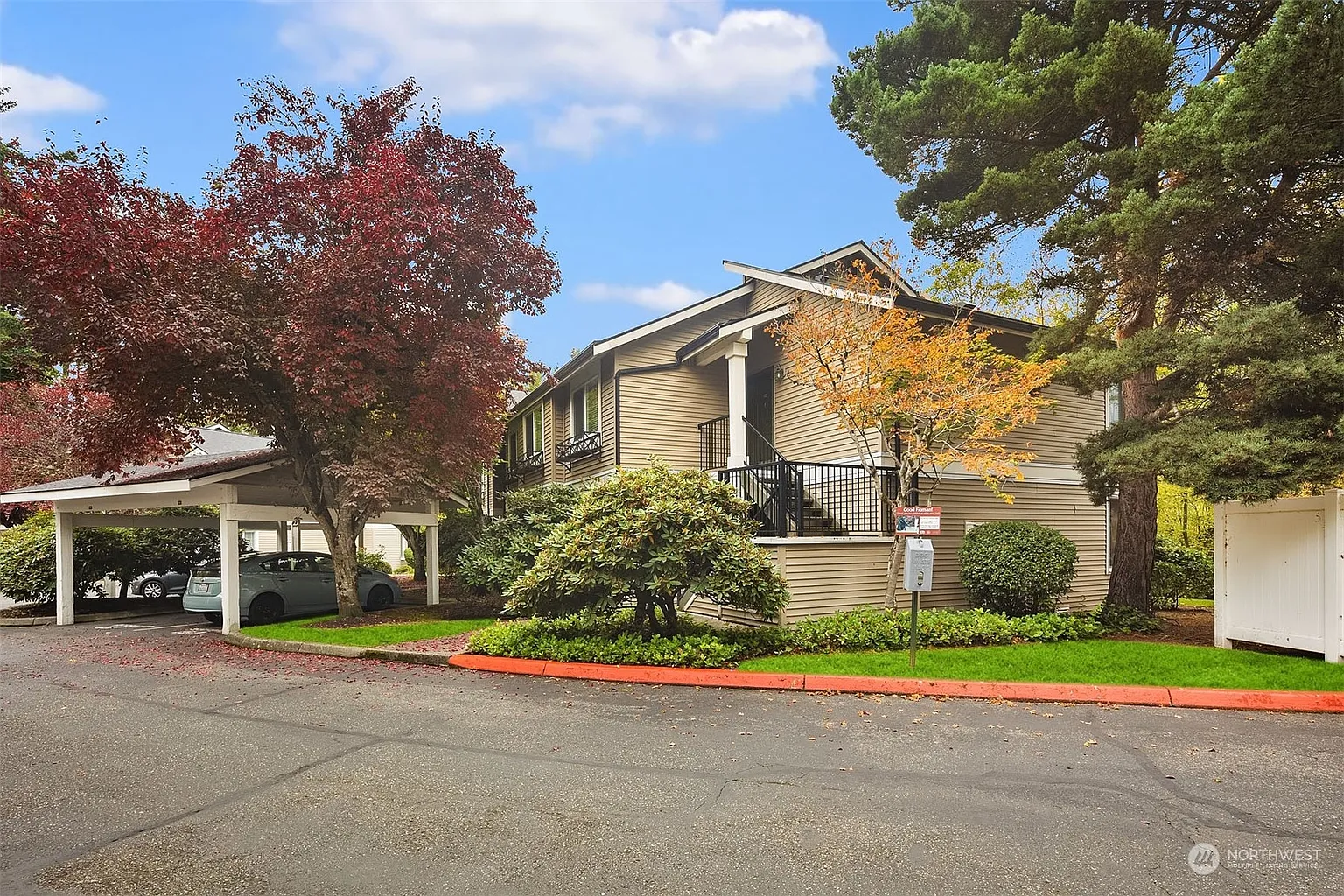 11311 NE 128th Street #D203 photo 1