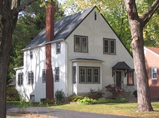 614 S Cornell Ave, Villa Park, IL 60181