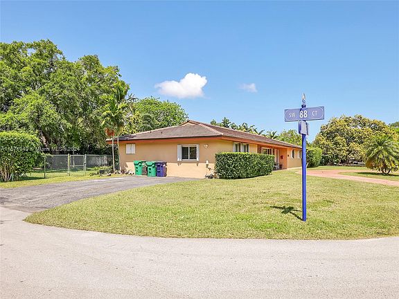 4th image of 8817 SW 153rd Ter