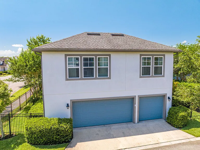 8393 Laureate Blvd — Photo 30