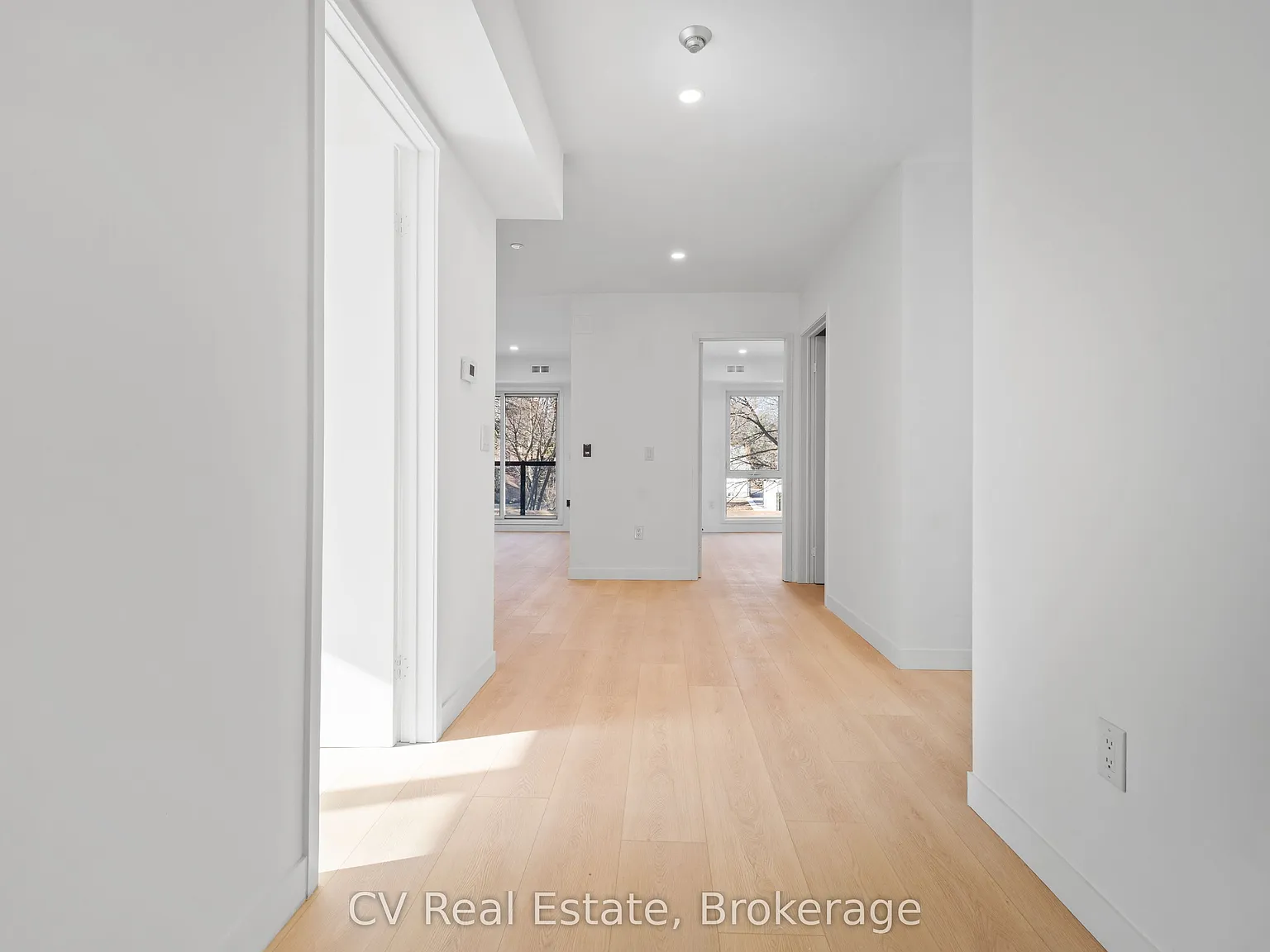 3 bed, $2,800 — Photo 3