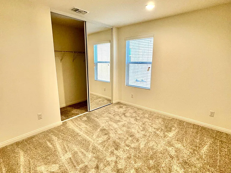 7593 Kuvera Bend St — Photo 10