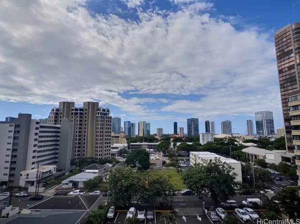 1050 Kinau St APT 807, Honolulu, HI 96814