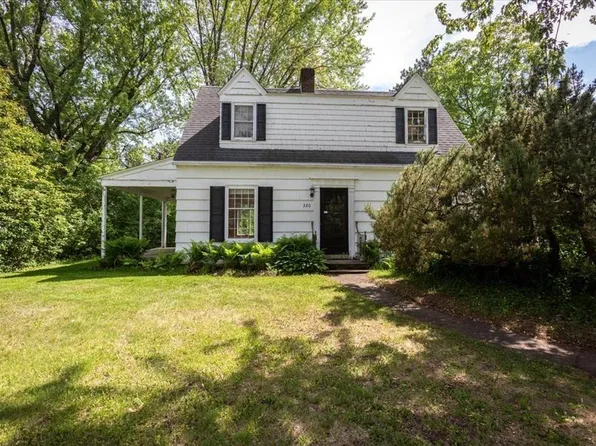 320 Elm Ave W, Menomonie, WI 54751