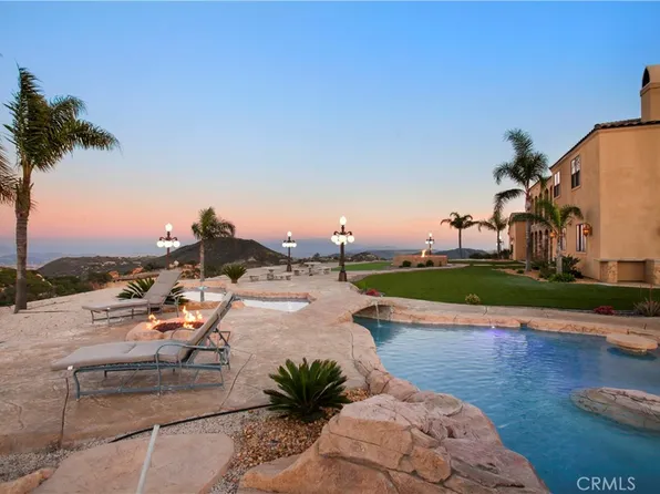 37690 El Tigre Dr, Murrieta, CA 92562