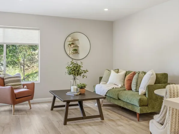 6916 Park Mesa Way Unit 2, San Diego, CA 92111