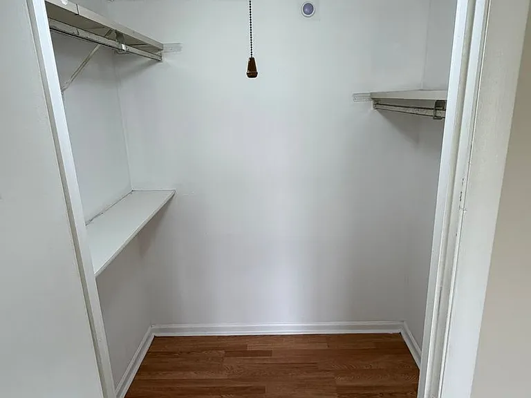 1112 Westover Ln #1B — Photo 6