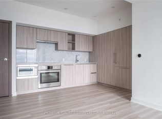 17 Bathurst St #3015, Toronto, ON M5V 0N1