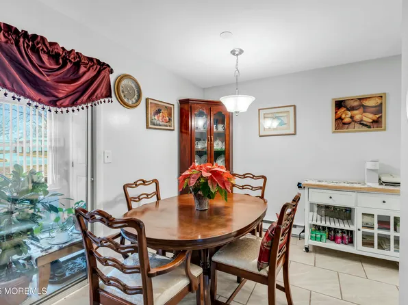 720B Buckingham Drive, Lakewood, NJ 08701