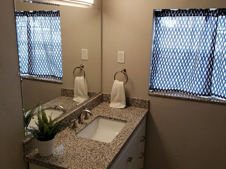1712 E Wasatch Blvd — Photo 15