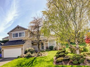 5002 Norpoint Way NE, Tacoma, WA 98422