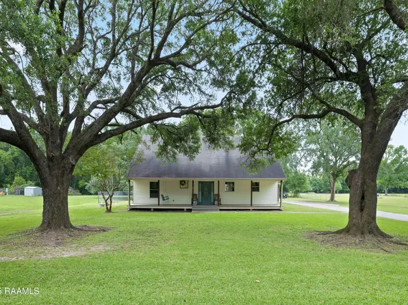 334 Meche Rd, Carencro, LA 70520