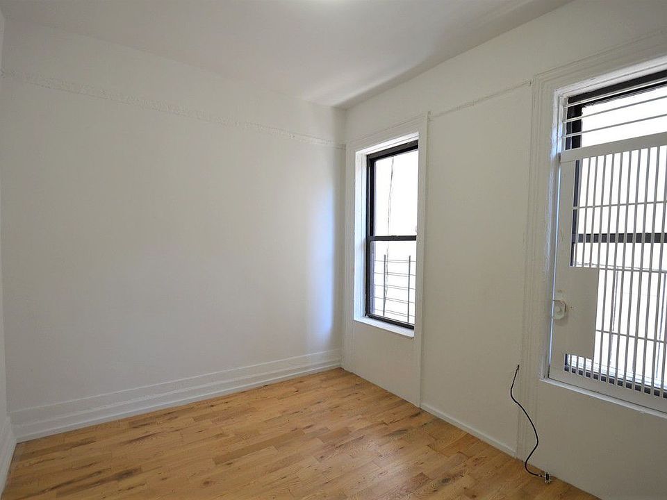 1st image of 3694 Broadway APT 4b
