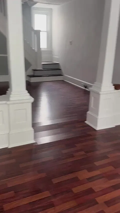 3 bed, 1200 sqft, $1,100 — Photo 3