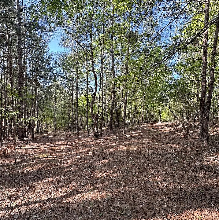 2nd image of 0A Middle Ground Rd