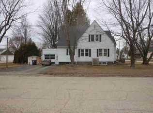 527 S Hamlin St, Shawano, WI 54166
