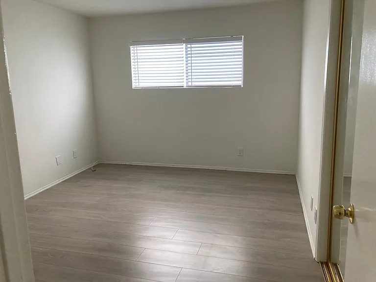 119 Driftwood St — Photo 14